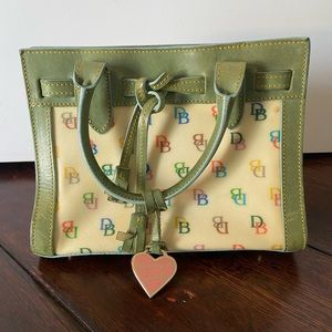 Dooney & Bourke bag